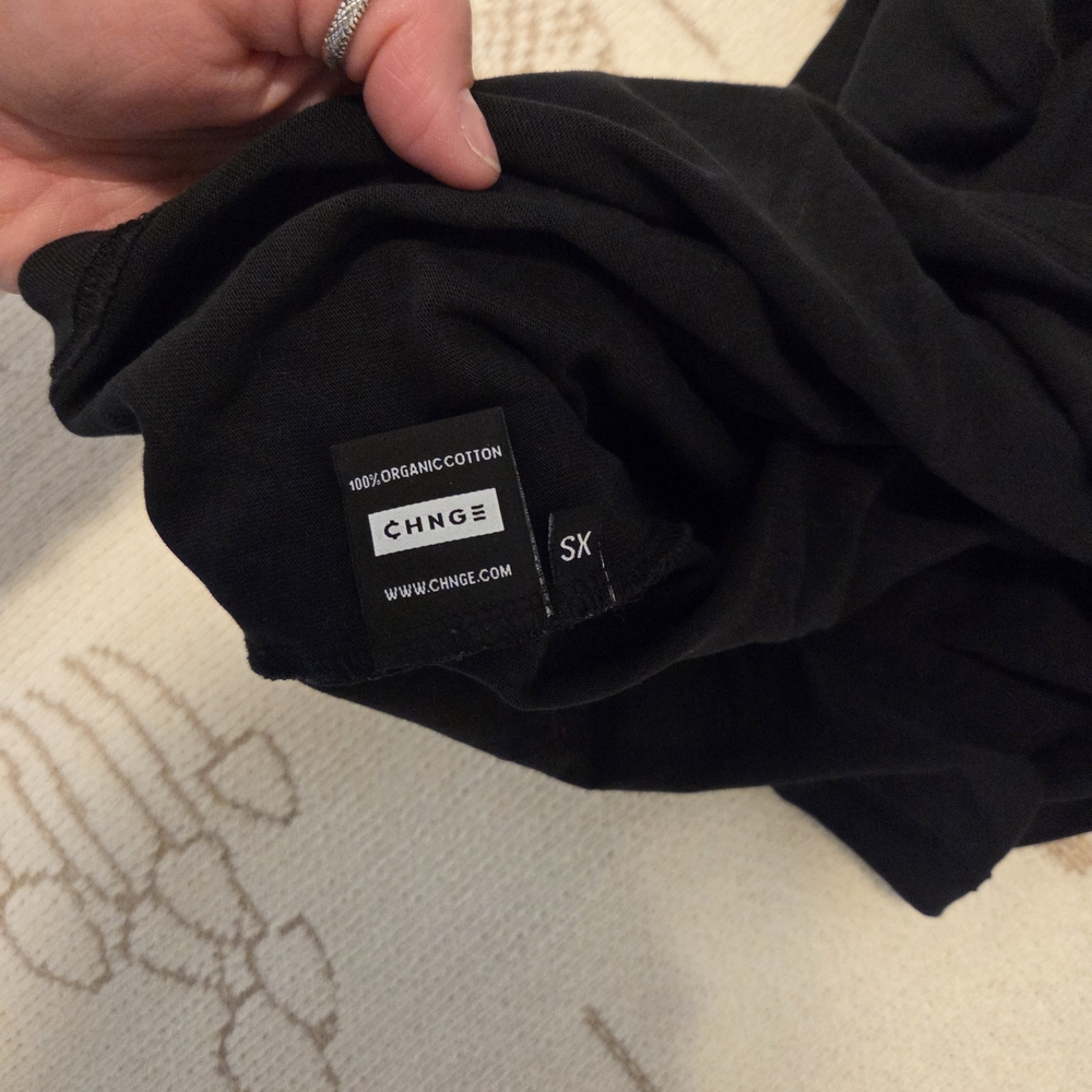 CHNGE Graphic Black Tee - Picture 4 of 4